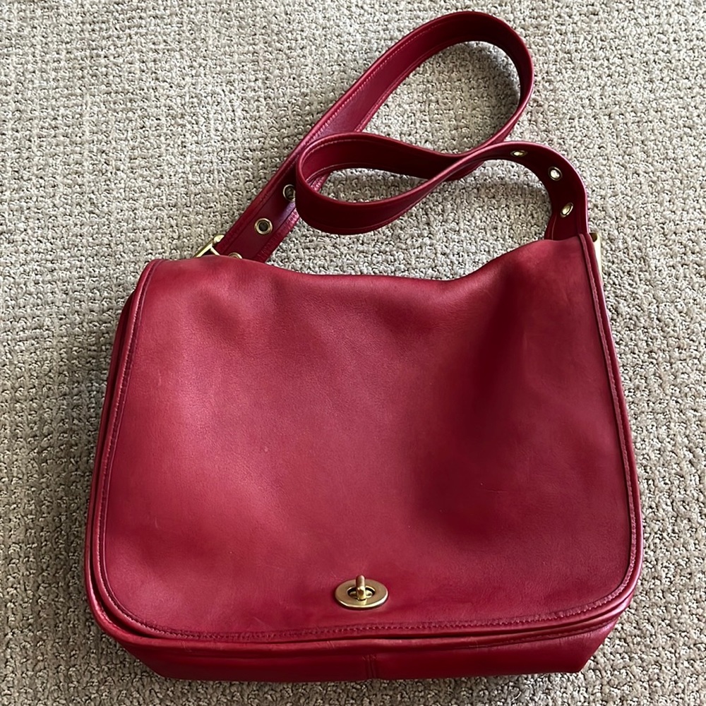 RED Coach Crescent Bag 9718- Good Used Condition!